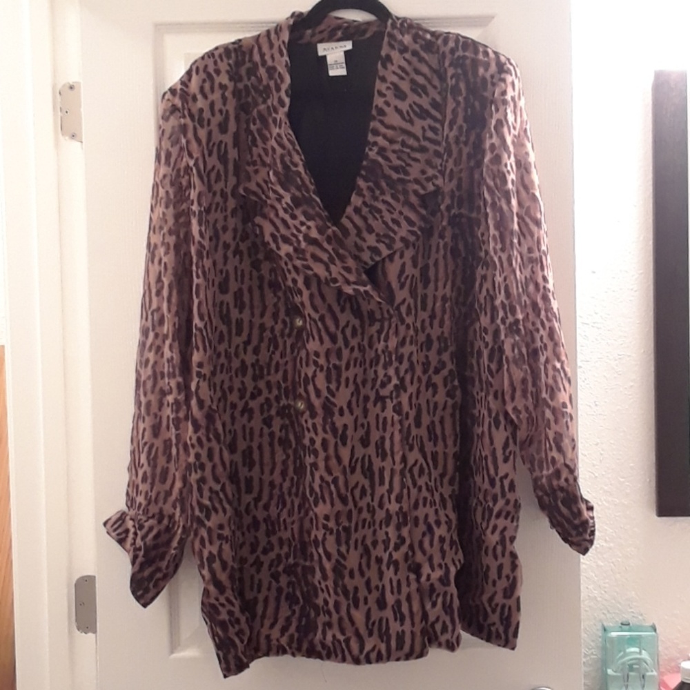 Vintage ,Sheer Sleeve , 100% polyester jacket